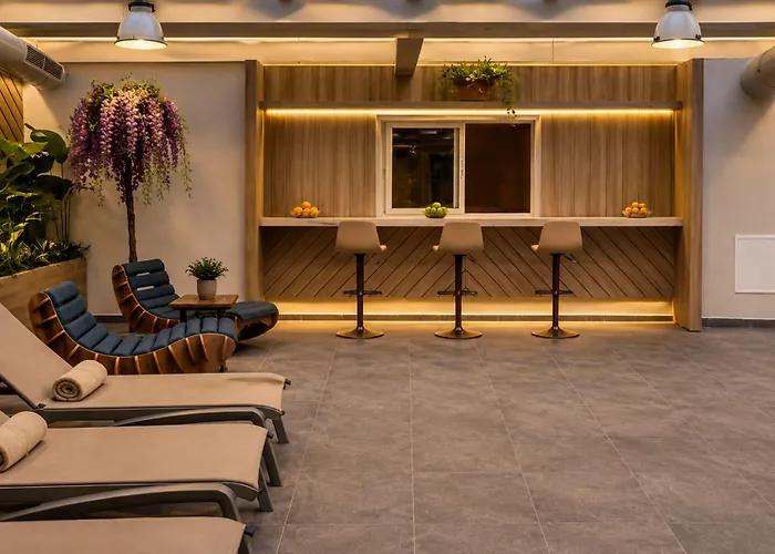 ADM Grand Hotel