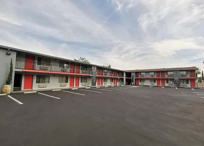 Journey Inn
