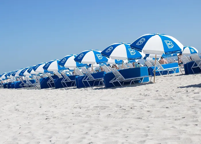 Aqua Hotel & Suites