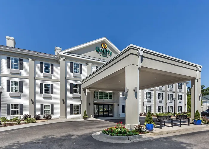Cheap hotels Quality Inn Wilmington