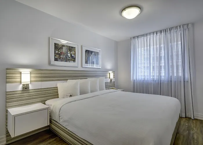 Town Inn Suites Hotel