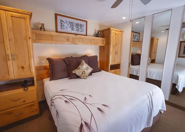 Stardust Lodge