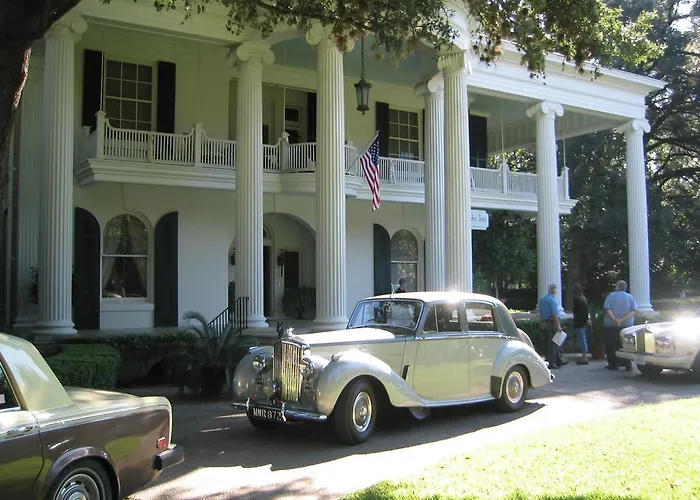 Belle Oaks Inn
