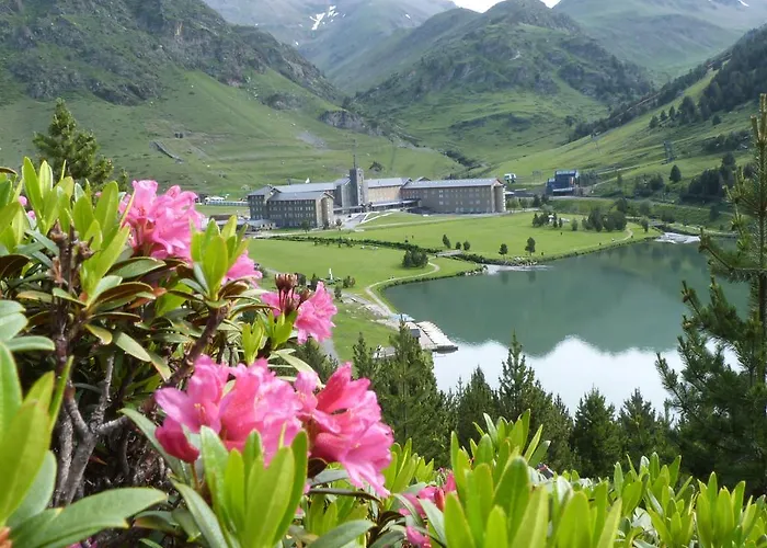Hotel familiar: Apartaments Vall de Núria