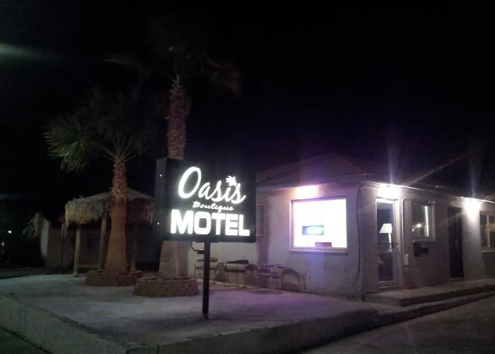 Oasis Boutique Motel