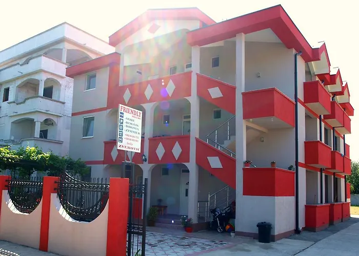 Friendly House