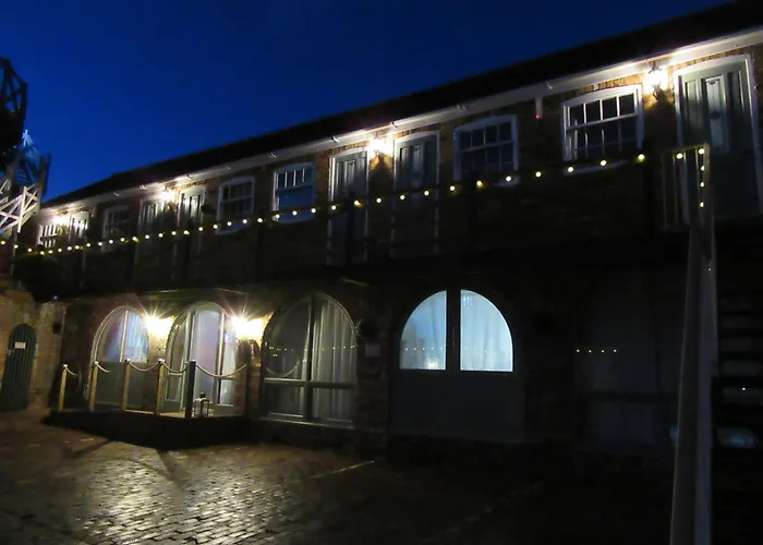Hotels With Four Stars Windmill