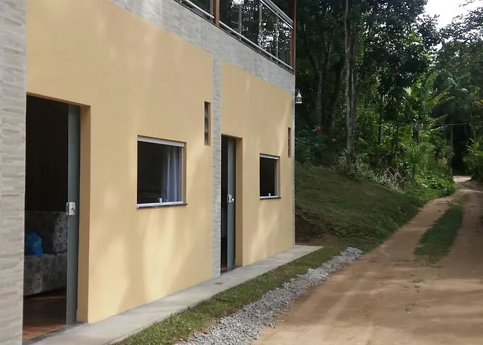 Flats Pedra Riscada