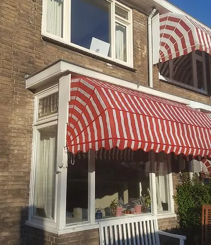 Vakantiehuis: Charming Family Home
