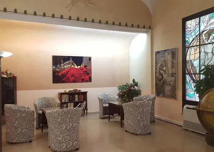 Hotel Flora