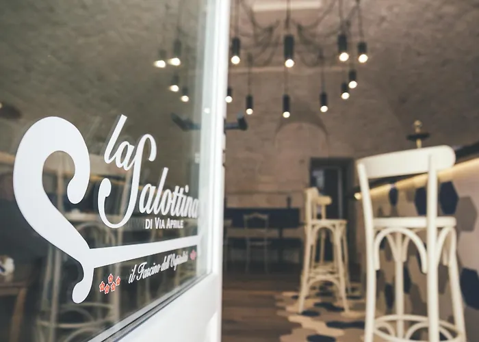 Hotel sulla spiaggia: Albergo Diffuso Sotto le Cummerse