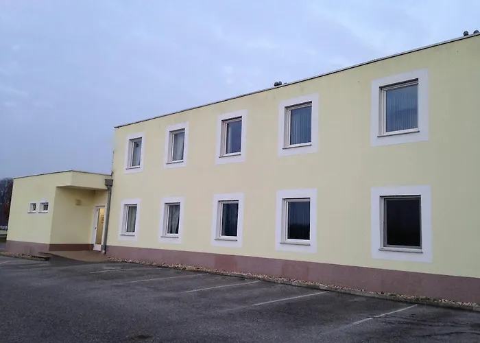 Pension Tennisweber