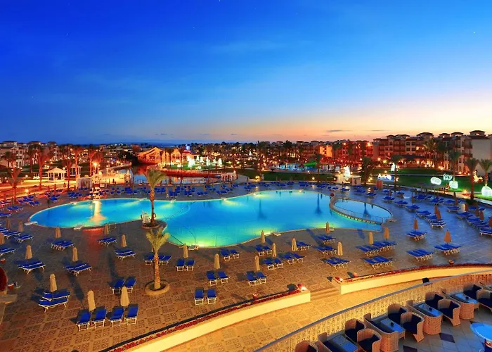 Pickalbatros Dana Beach - Aqua Park
