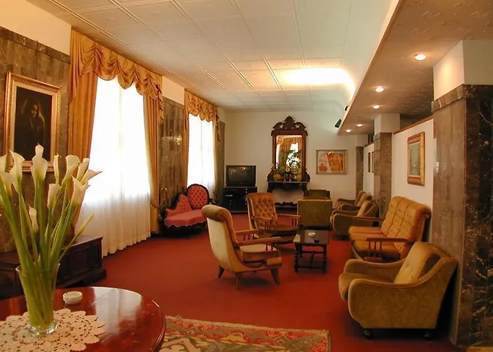 Hotel: Hotel Excelsior