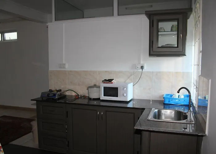 Bano Tourist Residence - 650 Meters From Grand Bay Beach
