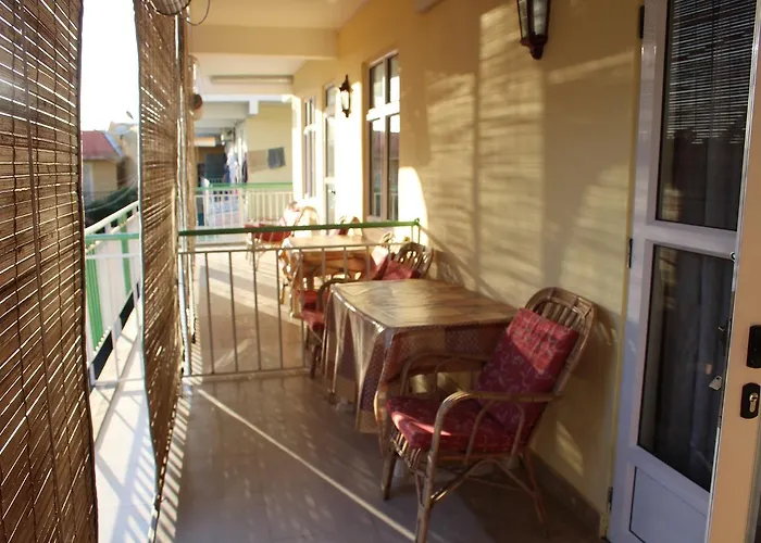 Bano Tourist Residence - 650 Meters From Grand Bay Beach