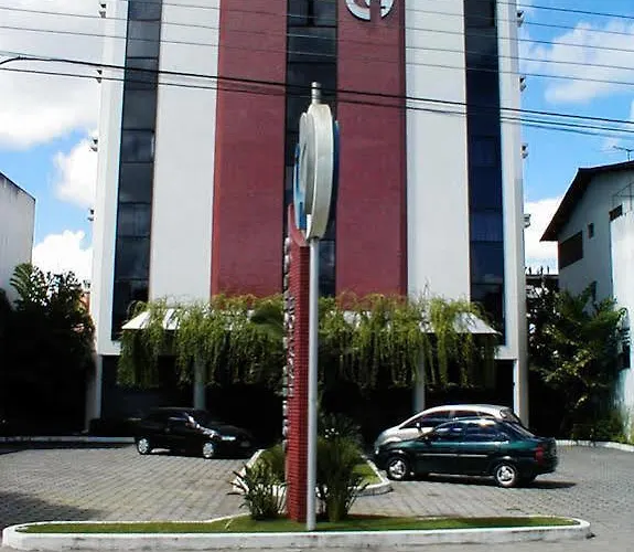 Tarik Fontes Plaza