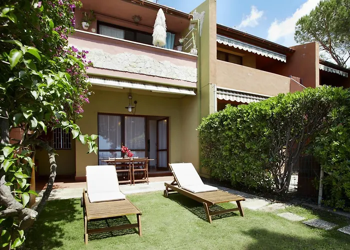 Pinus Village Sea Front Apartment