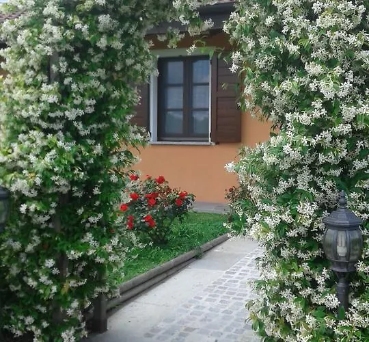 Agriturismo Cascina Aguzza
