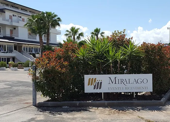 Albergo centrale: Miralago