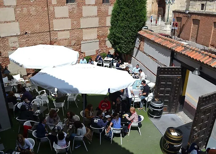 La Posada De La Magistral