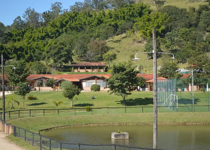 Hotel com jacuzzi: Bougainville Hotel Fazenda
