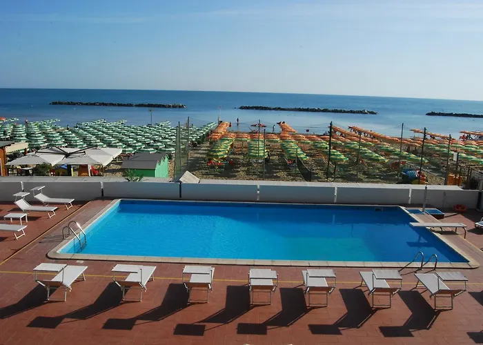 Hotel 3 stelle: Hotel Embassy