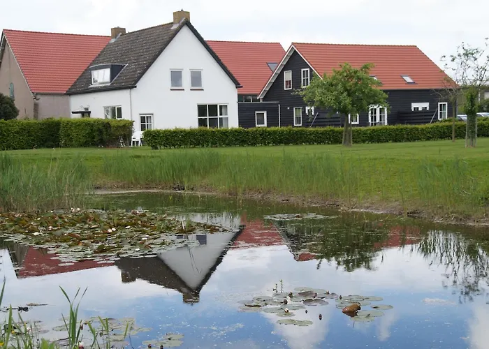 Vakantieverhuur: Vakantiehuizen Hofstede Elzenoord