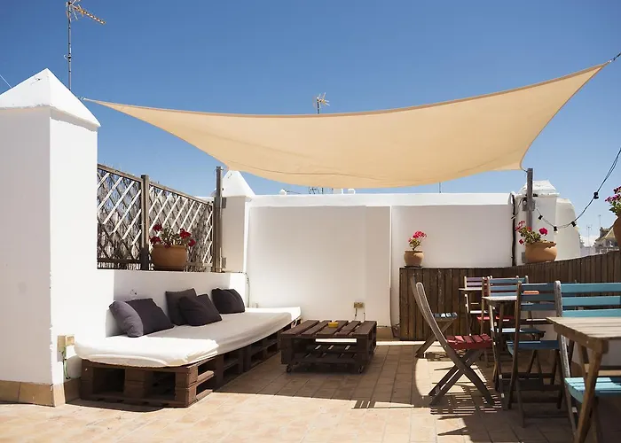 Hotel cerca del colegio: La Casa Morada