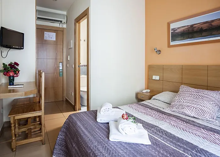 Hotel de 3 estrellas: INTER Puerta del Sol Pension