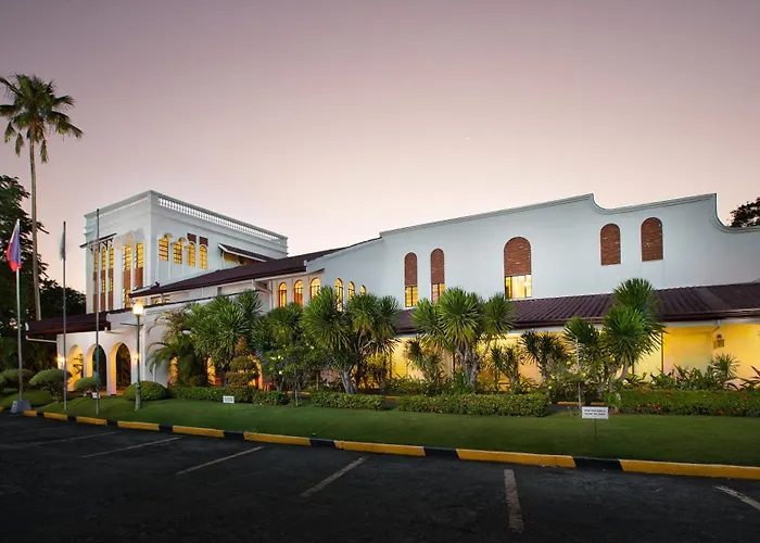 Resort: Montebello Villa Hotel