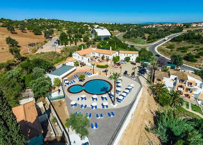 Alojamentos: Oleandro Country Club