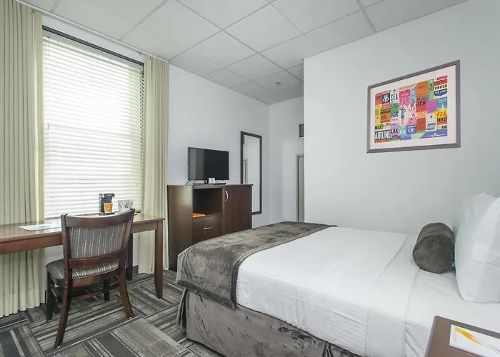 Hotel 140