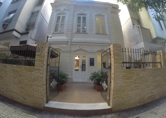 Cheap hotels Samba Rio 1900