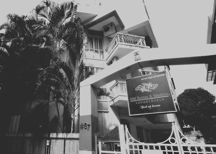Hm Suites & Studios