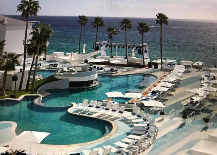 Beach hotel: Me Cabo By Melia - Adults Only