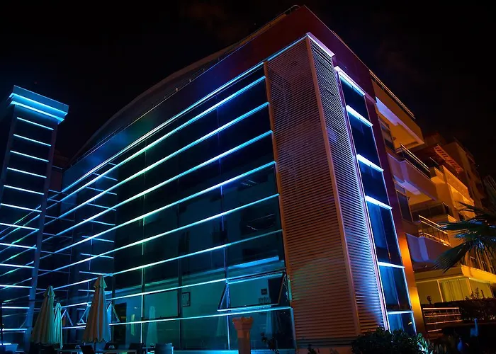 Hotel with view: Address Residence Suite Hotel