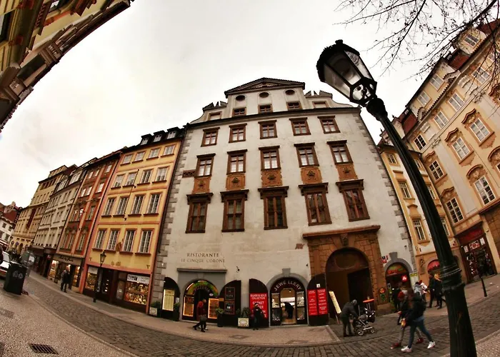 Homer - Old Town Square