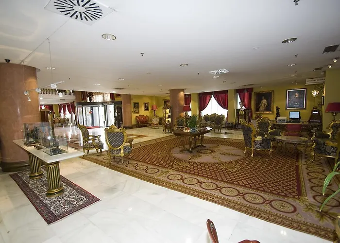 Hotel com casino: Foxa M30 Suites & Resort