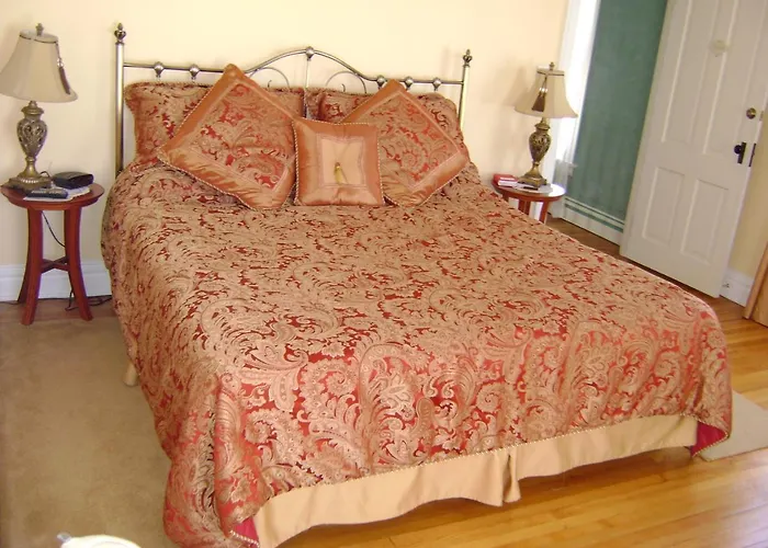 Four Creeks Bed&Breakfast