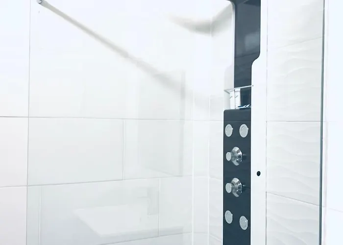 Modern Suite #2 Pasavento
