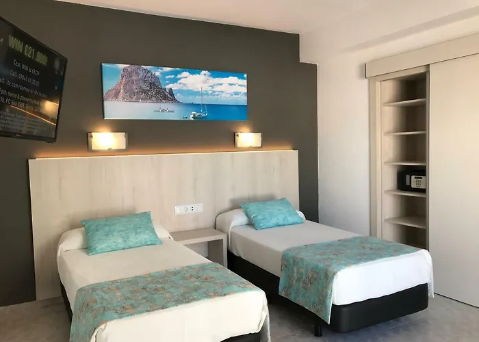 Cheap hotels Hostal Cervantes