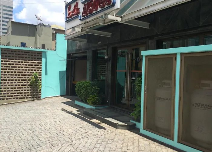 Saville Hotel