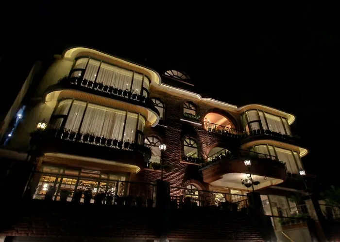 Lakeside Inn Nainital