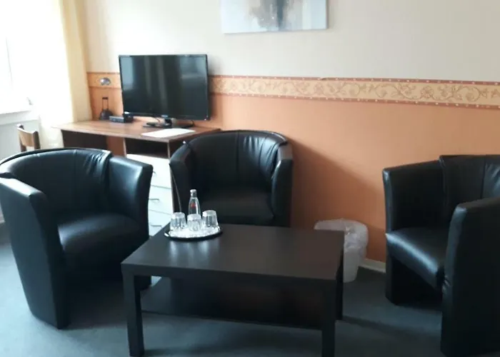 Eu Centralhotel Im Toennchen