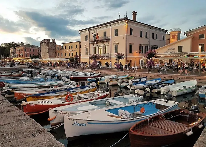  Albergo Fiorita