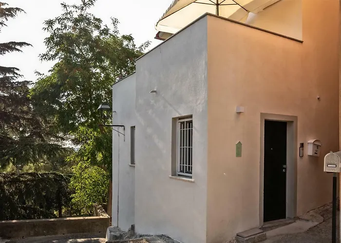 La Villa 31 -
