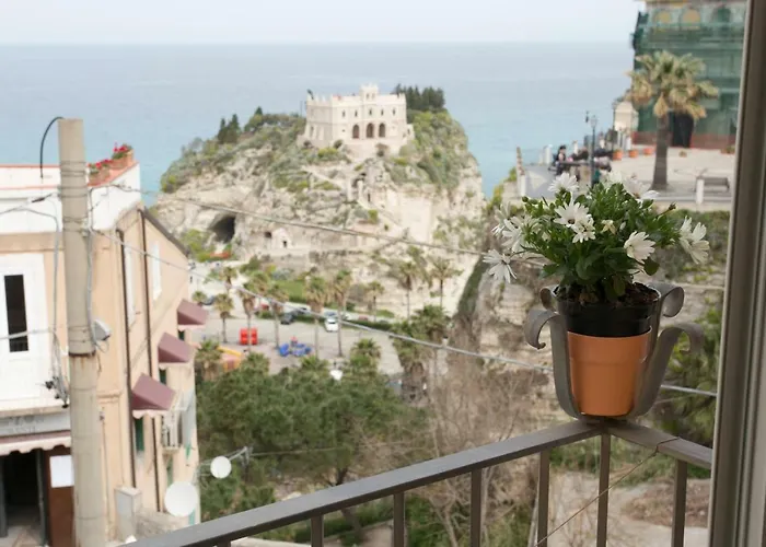 Lo Splendore Del Borgo