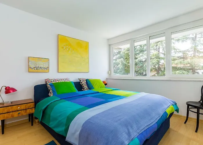Hotel nahe College: Apartment Pical