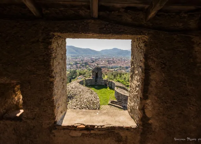 Sarzana'S Rooms